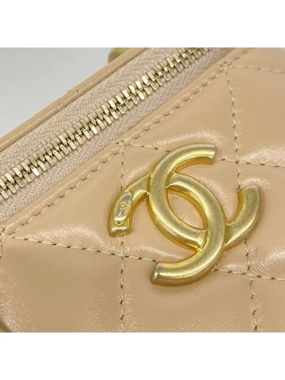 Chanel Vanity Bag Quilted Lambskin Pink Beige Gold